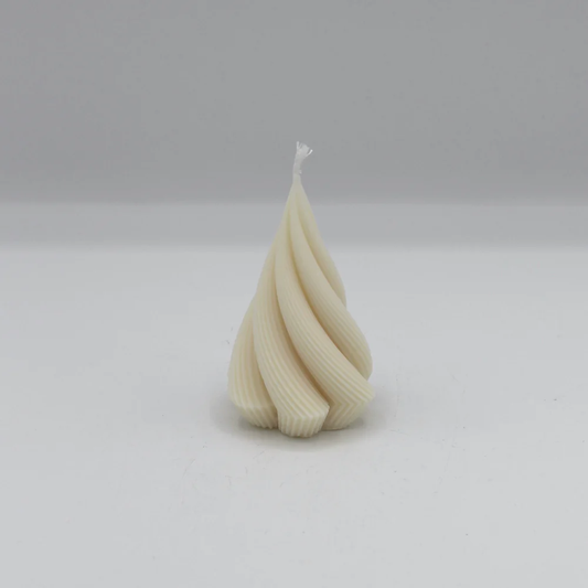 Maximalbeton - Kerze "Tannenbaum verdreht"