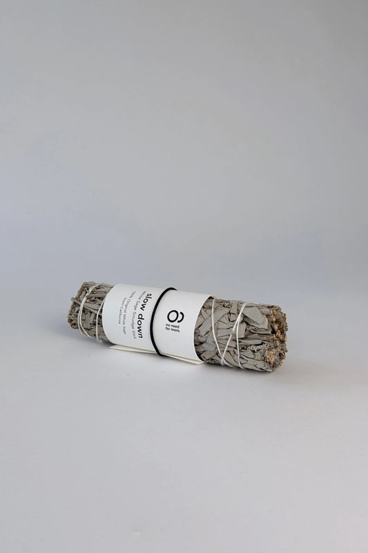 no need for more - Weißer Salbei - Smudge Räucherbündel - "Slow Down" - Verdancia