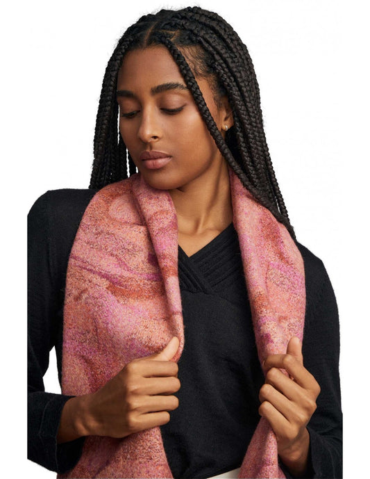 KUNA Alpaka Webschal Willing aus 100 % Baby-Alpaka mit einzigartigem Muster, weiches und warmes Accessoire für Damen.