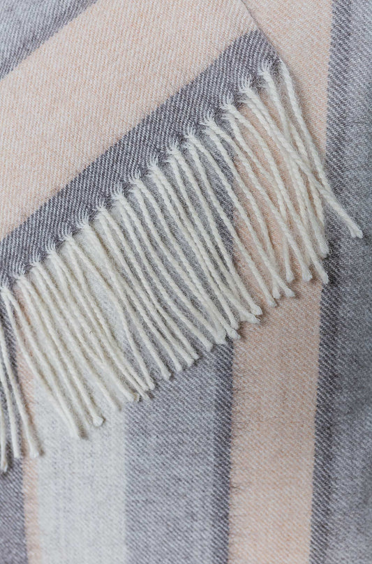 KUNA Viscacha Decke – 100 % Baby‑Alpaka | Naturbelassen & Warm - ungefärbt - Verdancia 2