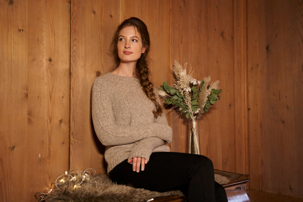 Apu Kuntur - Alpaka Pullover MOANA – Rundhals, leicht & weich mit Merinowolle | Verdancia Imagebild