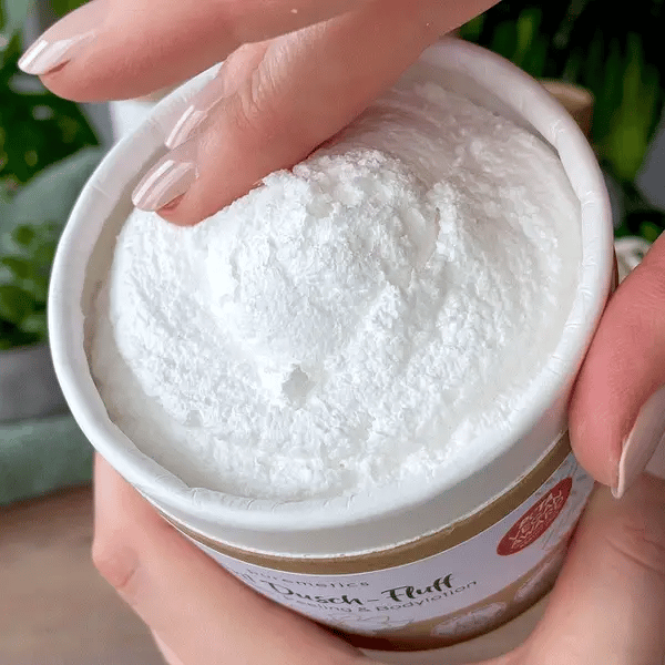 Puremetics 3in1 Dusch-Fluff „Sensibelchen“ Duschgel, Peeling und Pflege ohne Duftstoffe in Becher, sanfte Reinigung für empfindliche Haut