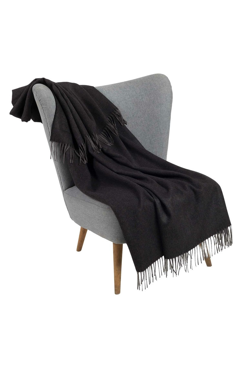 Apu Kuntur - Alpaka Decke - Fischgrat - 100% Baby-Alpaka - Verdancia - schwarz 3