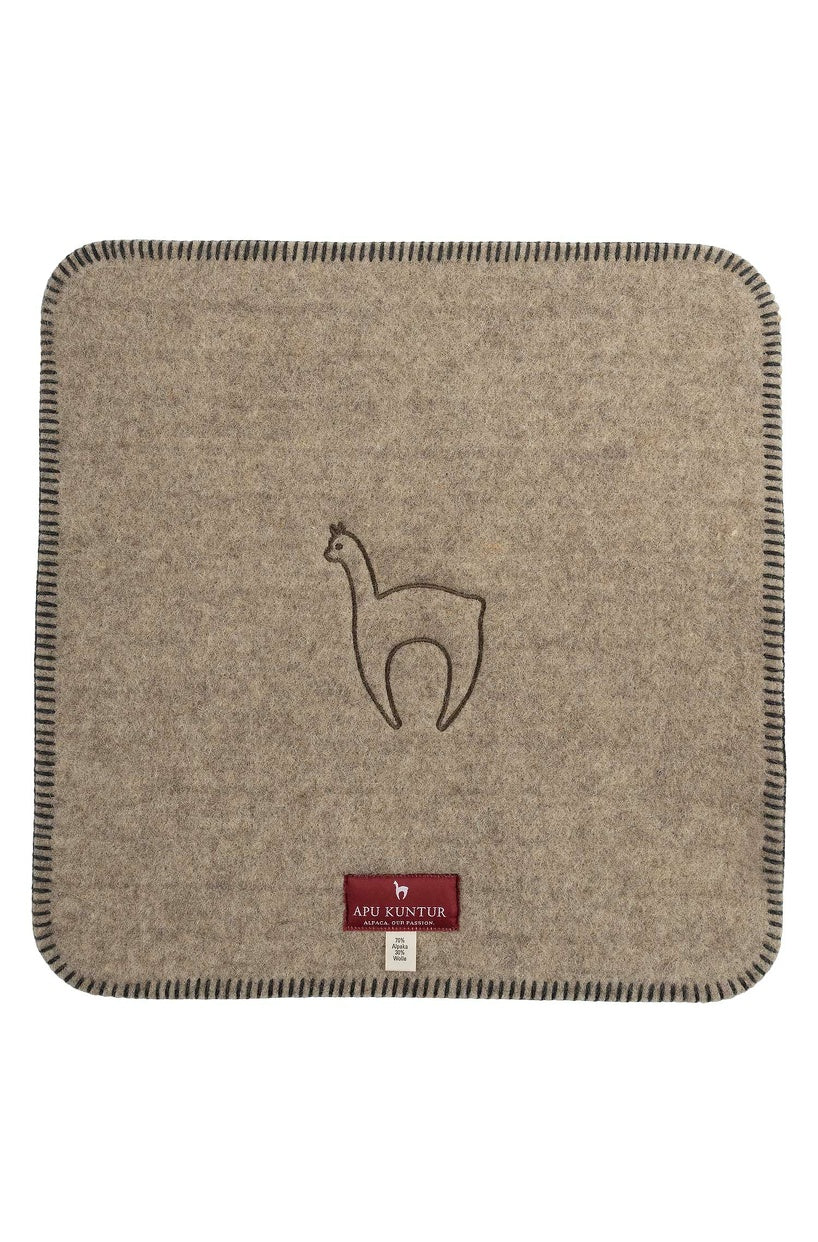 Apu Kuntur - Alpaka Sitzauflage - braun - 40x40cm - 70% Alpaka 30% Wolle - 17109 - Verdancia 4