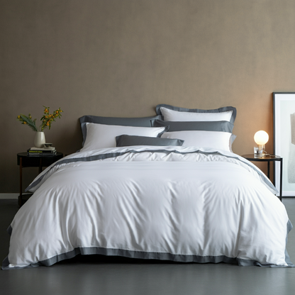 Finole Aura Perkal Deckenbezug aus ägyptischer Baumwolle, kühlend, atmungsaktiv und elegant, 400 TC, auf einem Bett gezeigt