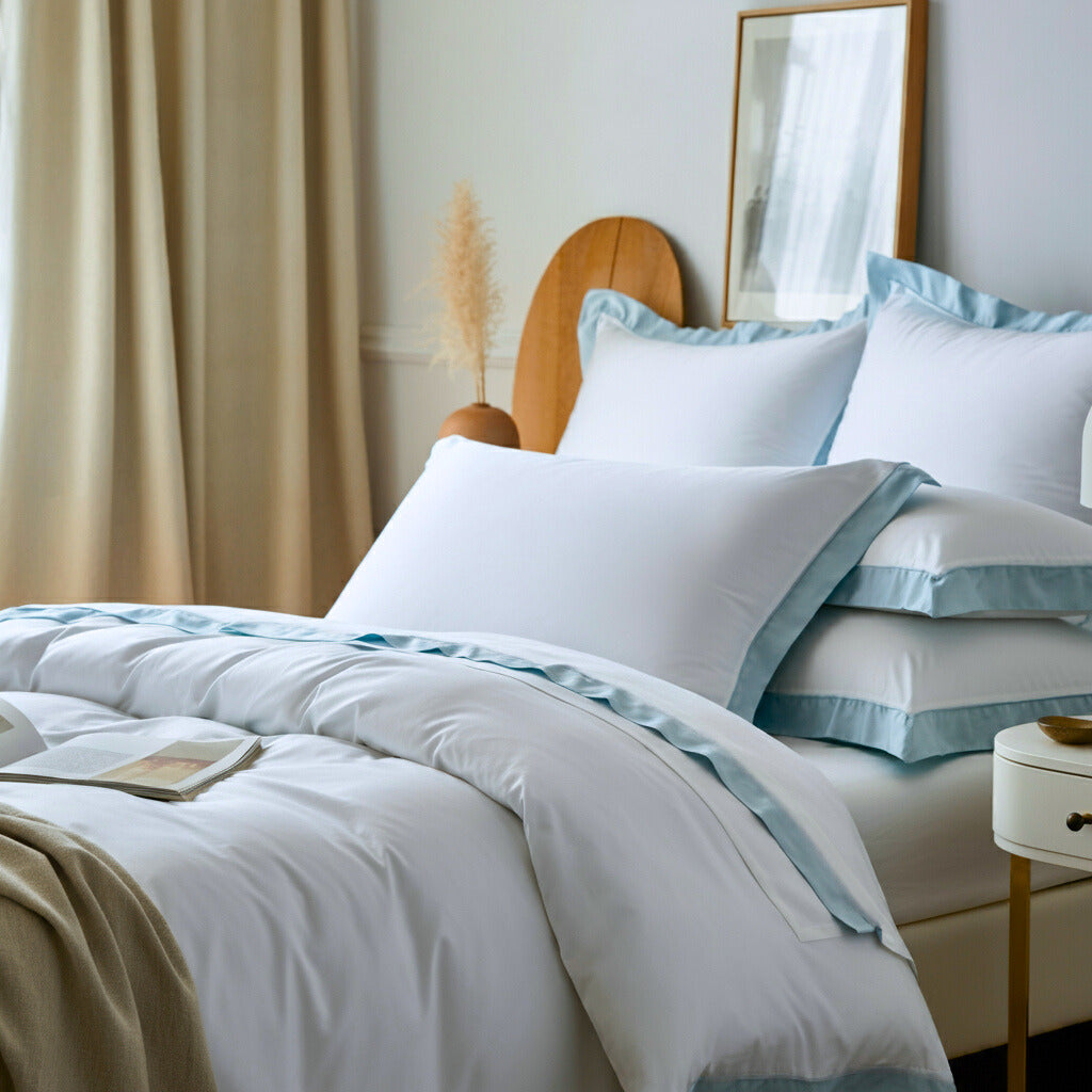 Feiner Finole Aura Perkal Deckenbezug aus 100% ägyptischer Baumwolle, kühlend und atmungsaktiv, elegant gestaltet.