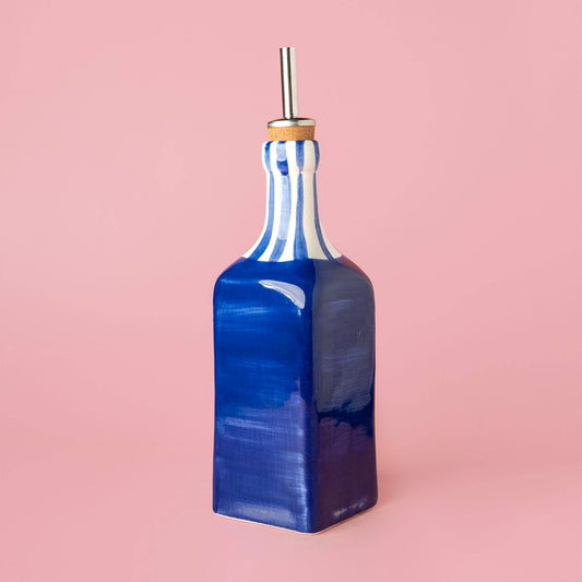 Handgefertigter Keramik-Ölspender Costa Azul von Alfar Tierra Cocida, 475 ml, blau-weiß, Essig- und Ölbehälter mit traditionellem Design