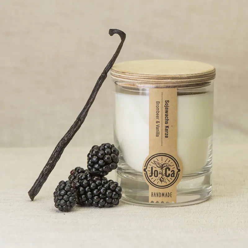 Soy scented candle - blackberry &amp; vanilla