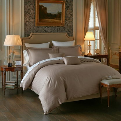 Finole Pinstripes Jacquard Deckenbezug aus ägyptischer Baumwolle, seidig, elegant und ganzjährig komfortabel, grau mit Streifenmuster