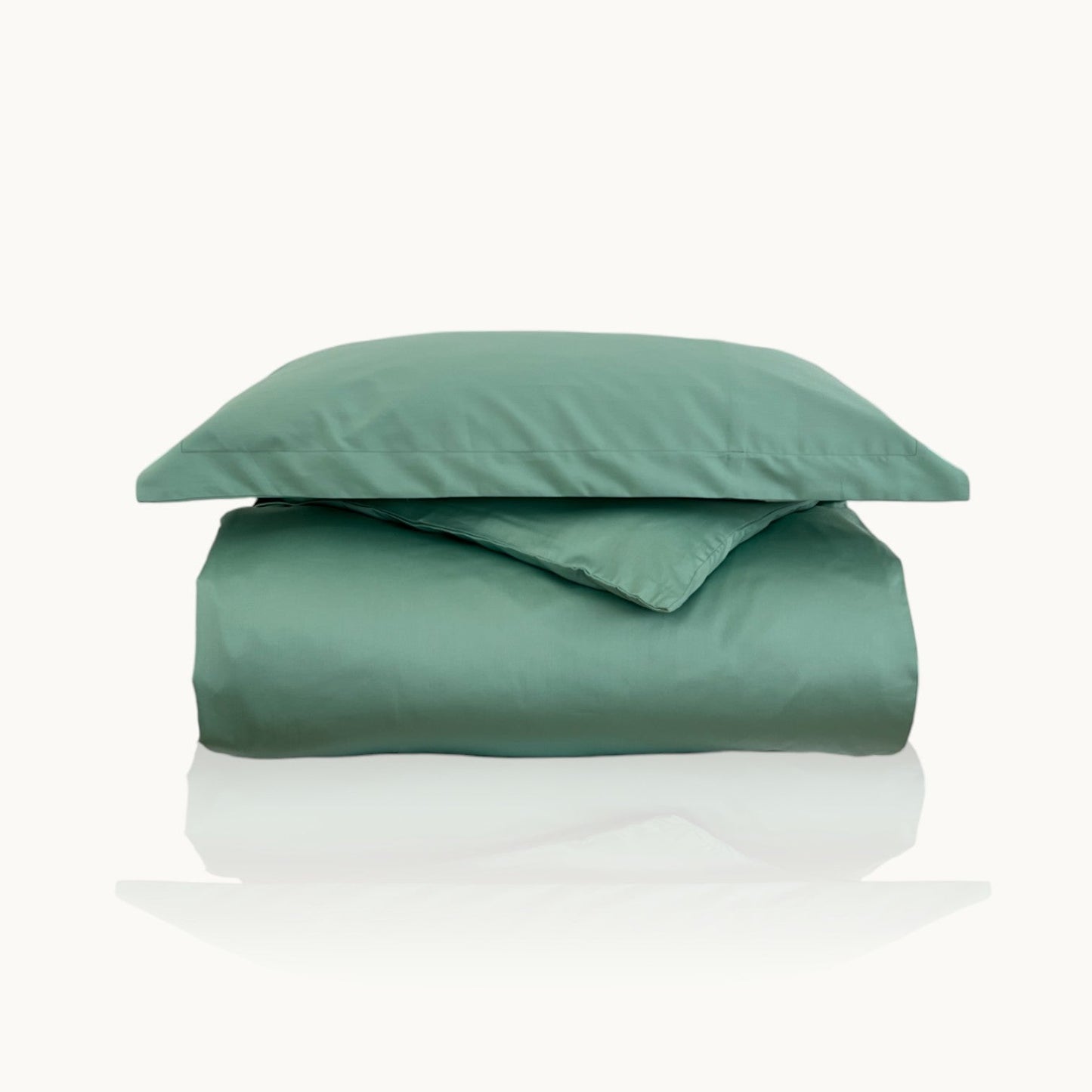 Seidig glänzende, luxuriöse Satin-Bettwäsche aus 100% ägyptischer Baumwolle (600 TC) von Finole, weich und elegant.