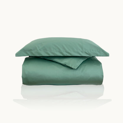 Seidig glänzende, luxuriöse Satin-Bettwäsche aus 100% ägyptischer Baumwolle (600 TC) von Finole, weich und elegant.