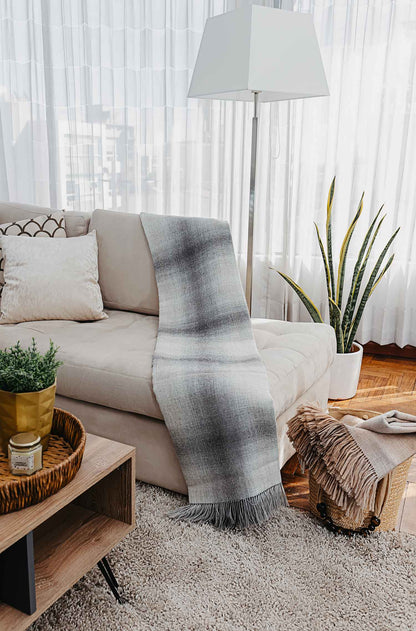 KUNA UKULELE Decke – Baby-Alpaka & Seide | weich & elegant Verdancia Apu Kuntur 3