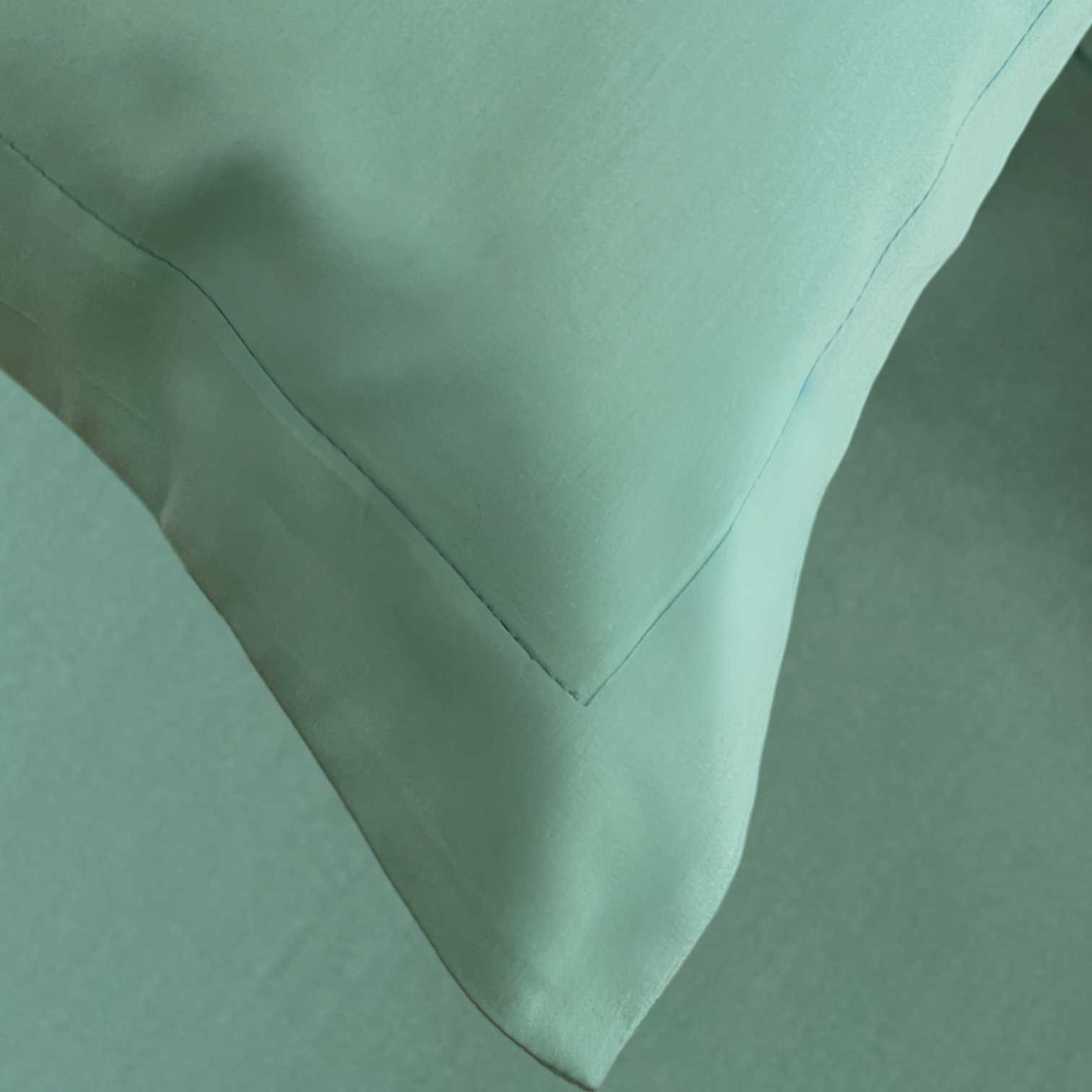 Finole Satin Kissenbezug aus 100% ägyptischer Baumwolle, seidig glatt, glänzend und haarschonend, mit luxuriöser Textur.