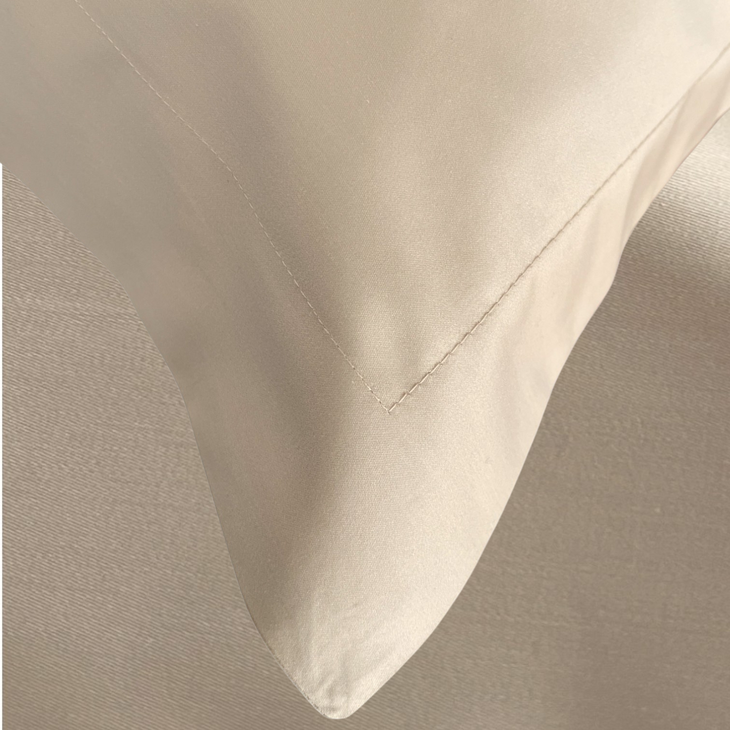 Seidener Satin-Kissenbezug von Finole aus 100% ägyptischer Baumwolle, glänzend, glatt und haarschonend, mit luxuriösem Design