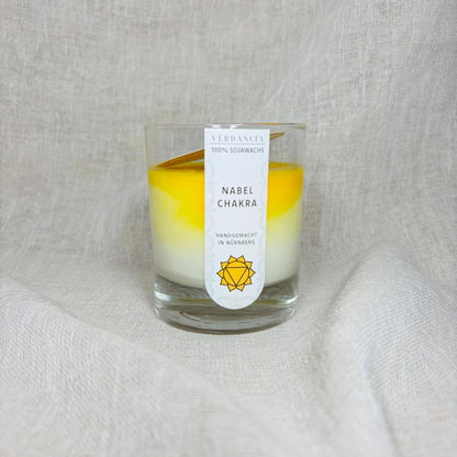 Soja-Duftkerze für das Solarplexuschakra, Yogakerze von Verdancia, natürliche Chakra-Kerze in entspannendem Design