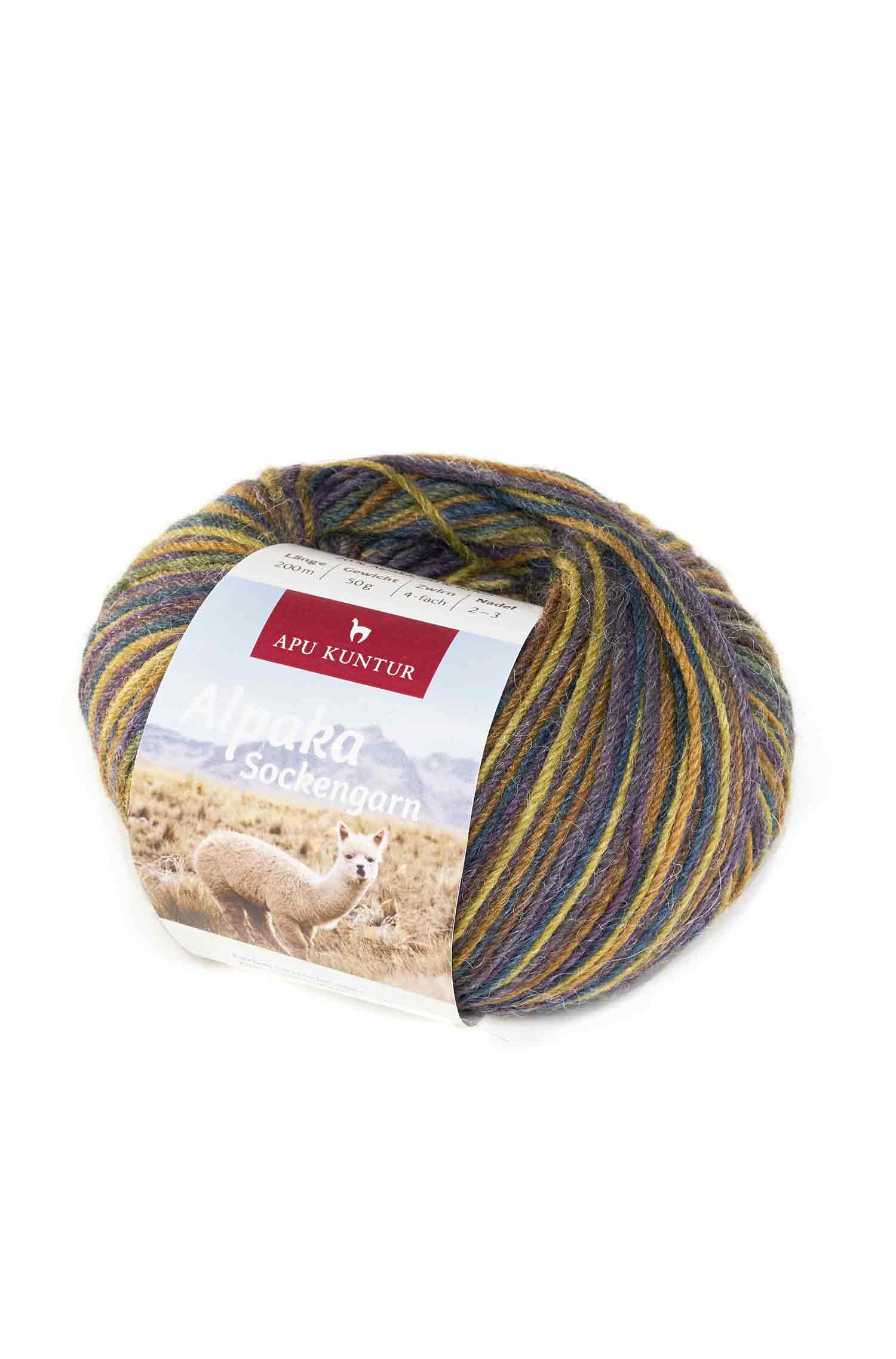 Apu Kuntur Alpaka Sockenwolle, 50g, weiche Wollmischung für handgestrickte Socken, Nahaufnahme der bunten Faserstränge