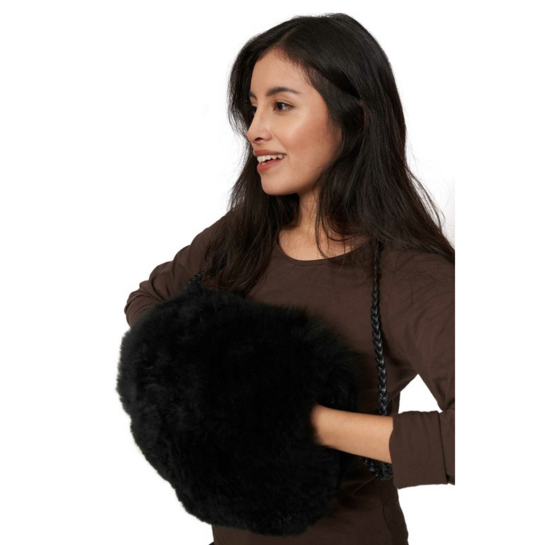 Apu Kuntur - Alpaka Muff – Luxus Handwärmer aus 100% Alpaka Fell | Verdancia