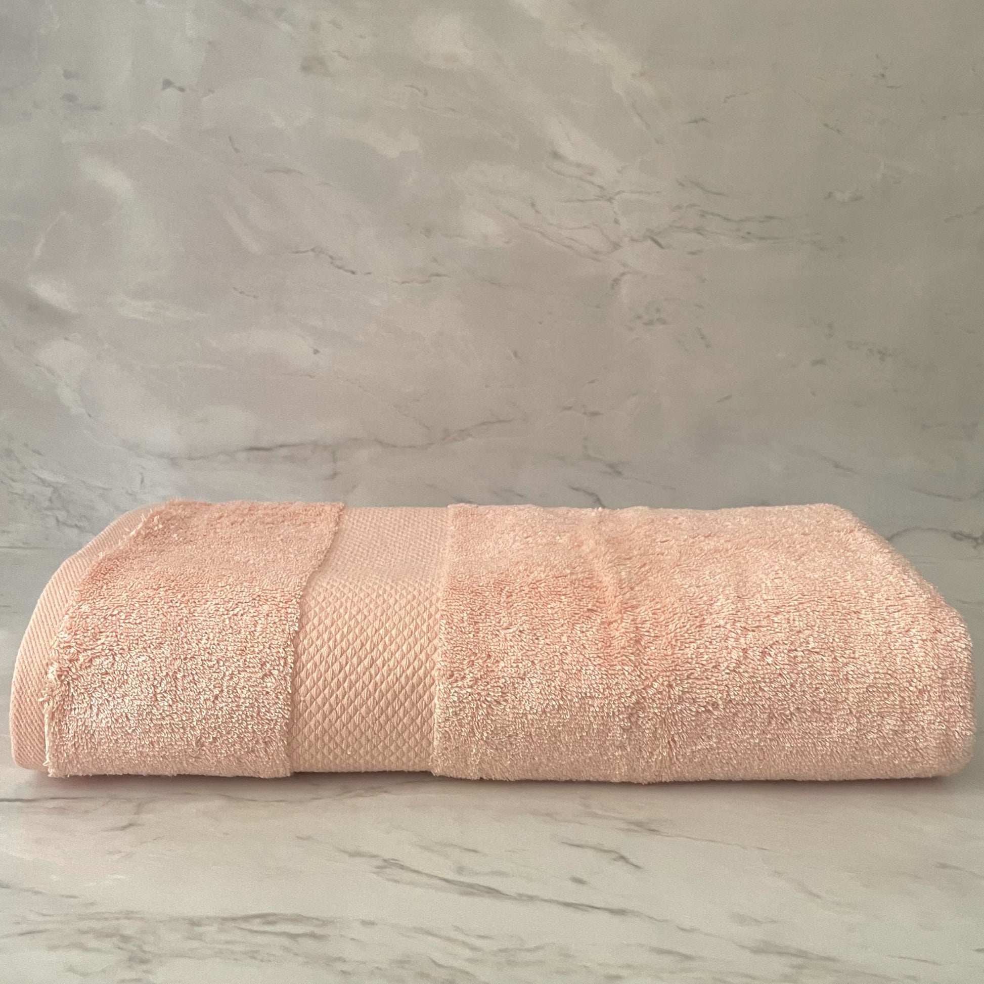 Luxuriöse, flauschige Handtücher von Finole aus 100% ägyptischer Baumwolle, saugfähig und weich, mit 700 GSM.