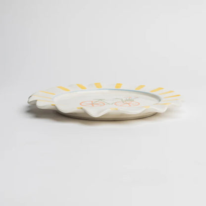 Gelber Steinzeug-Teller von Tranquillo, handbemalt, kinderfreundlich, VELOBLOOM Serie, dekorativer Essteller für den Alltag