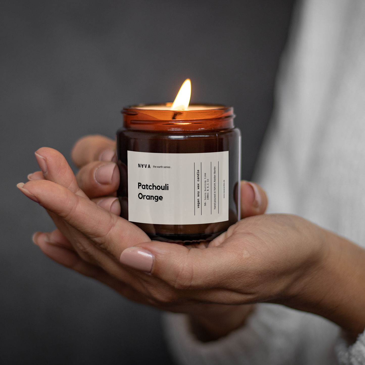 Nava Berlin | Orange + Patchouli Kerze – 100 % Bio-Sojawachs, handgemacht - Verdancia